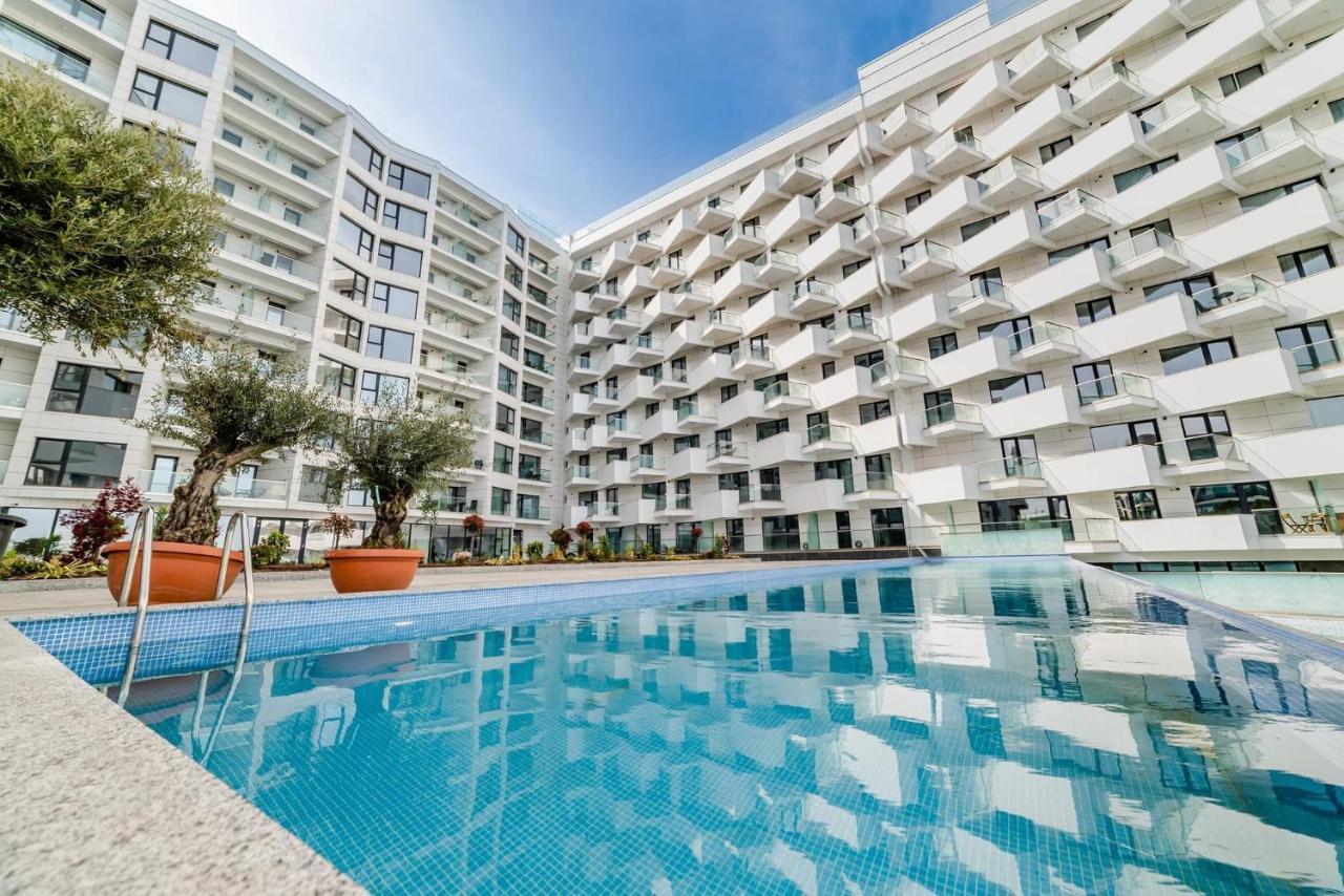 Alezzi Infinity Aparthotel & Spa Navodari Ngoại thất bức ảnh
